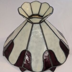 Vintage Replacement Tiffany Style Stain/Slag Red/Cream Glass Lamp Shade 11" Wide